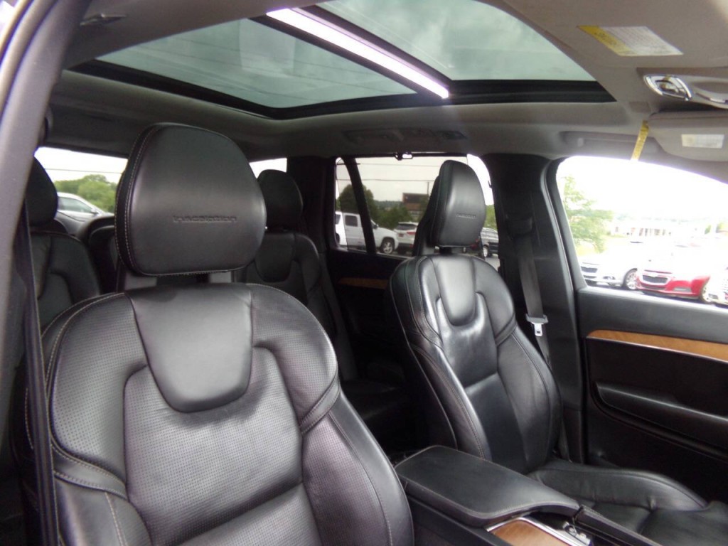 2016 Volvo XC90 Image 34