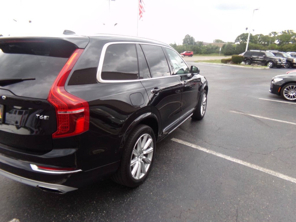 2016 Volvo XC90 Image 45
