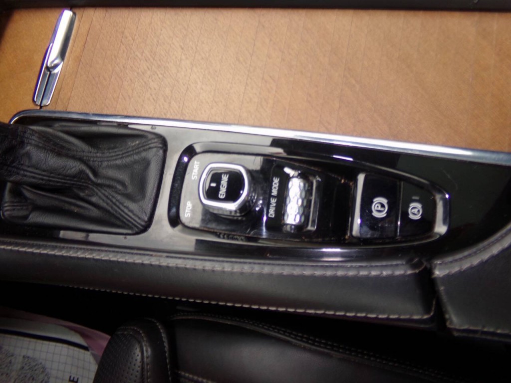 2016 Volvo XC90 Image 70