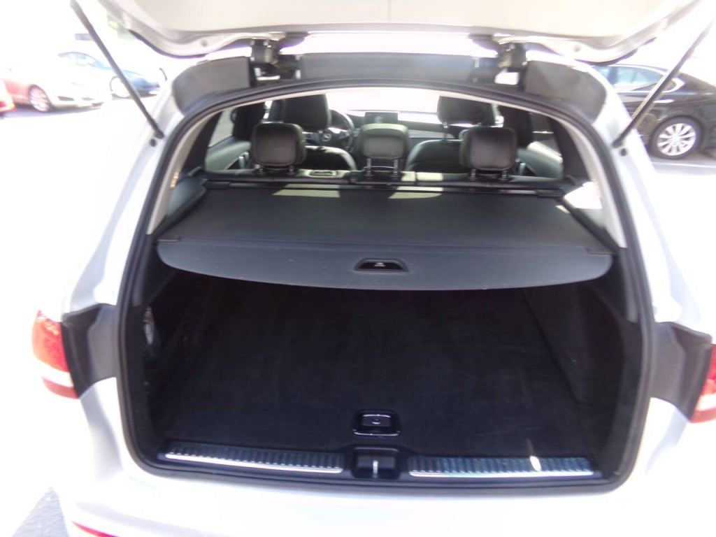 2016 Mercedes-Benz GLC-Class Image 23
