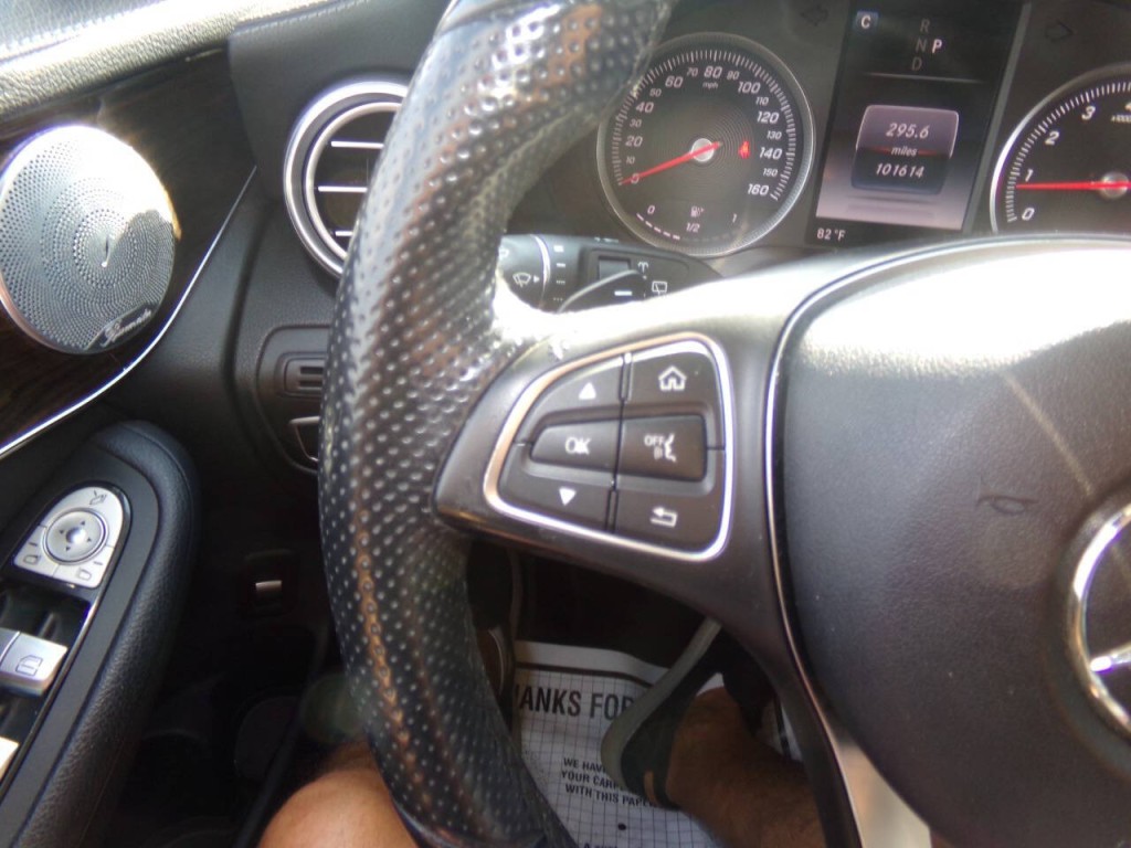2016 Mercedes-Benz GLC-Class Image 66