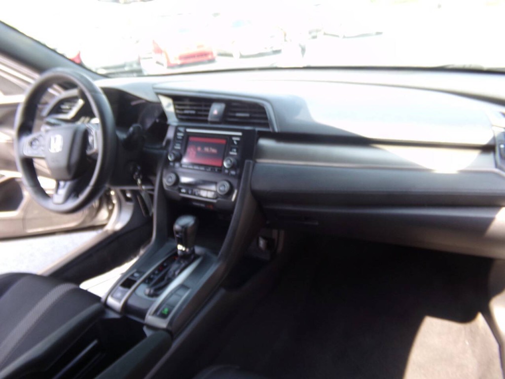2020 Honda Civic Image 44