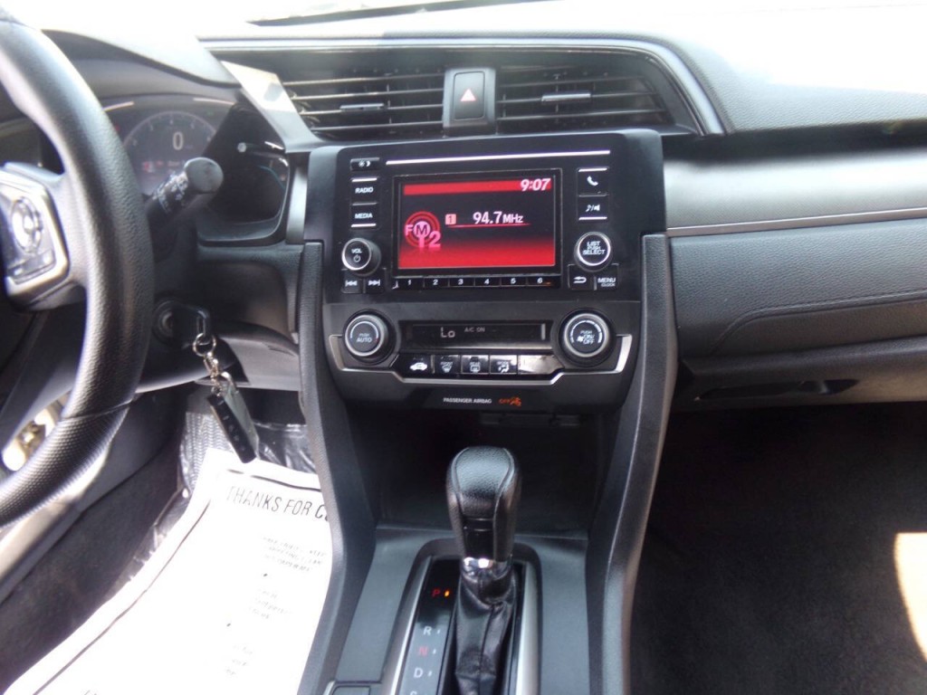 2020 Honda Civic Image 48