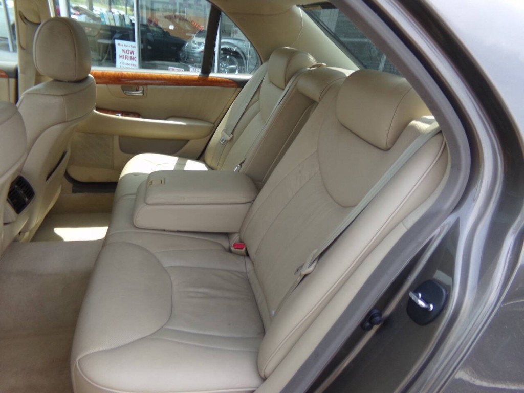 2005 Lexus LS 430 Image 53