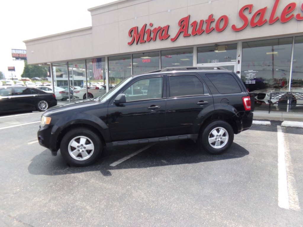 2012 Ford Escape Image 2