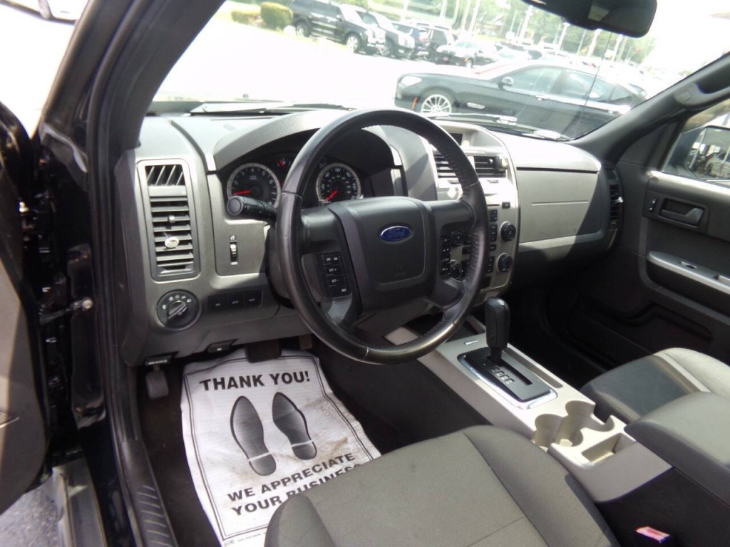 2012 Ford Escape Image 9