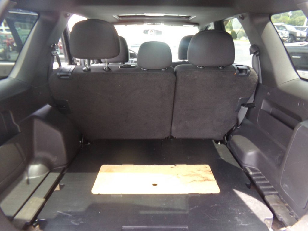 2012 Ford Escape Image 17