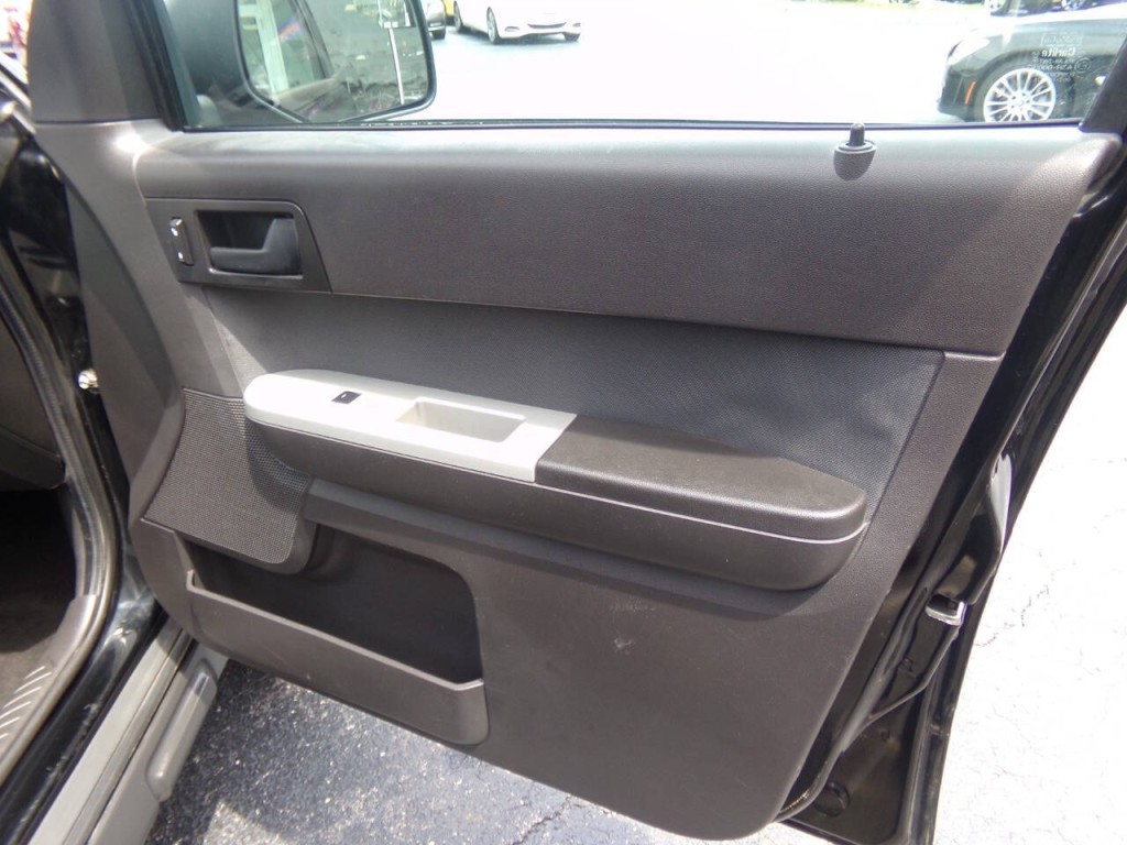 2012 Ford Escape Image 41