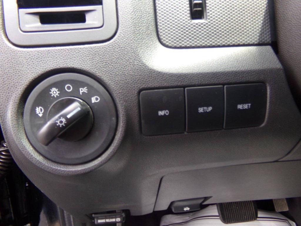 2012 Ford Escape Image 46