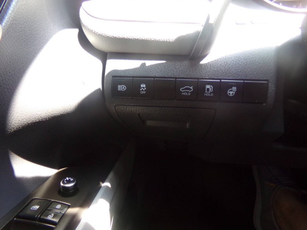 2024 Toyota Camry Image 11