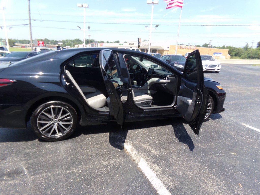 2024 Toyota Camry Image 31