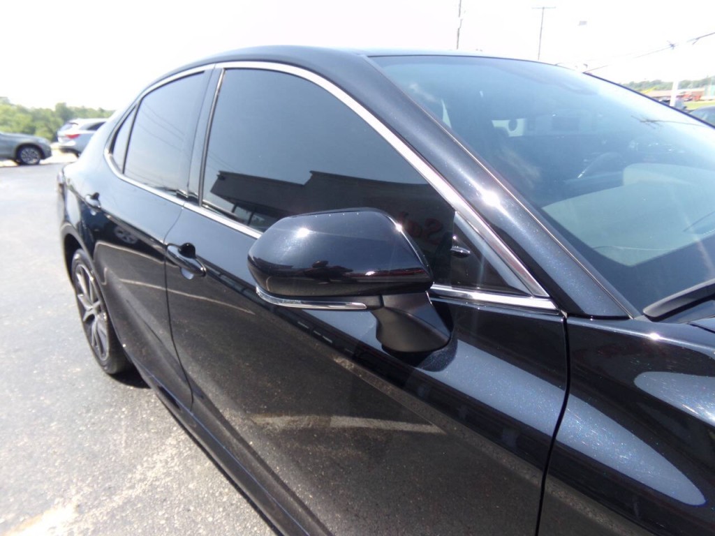 2024 Toyota Camry Image 39