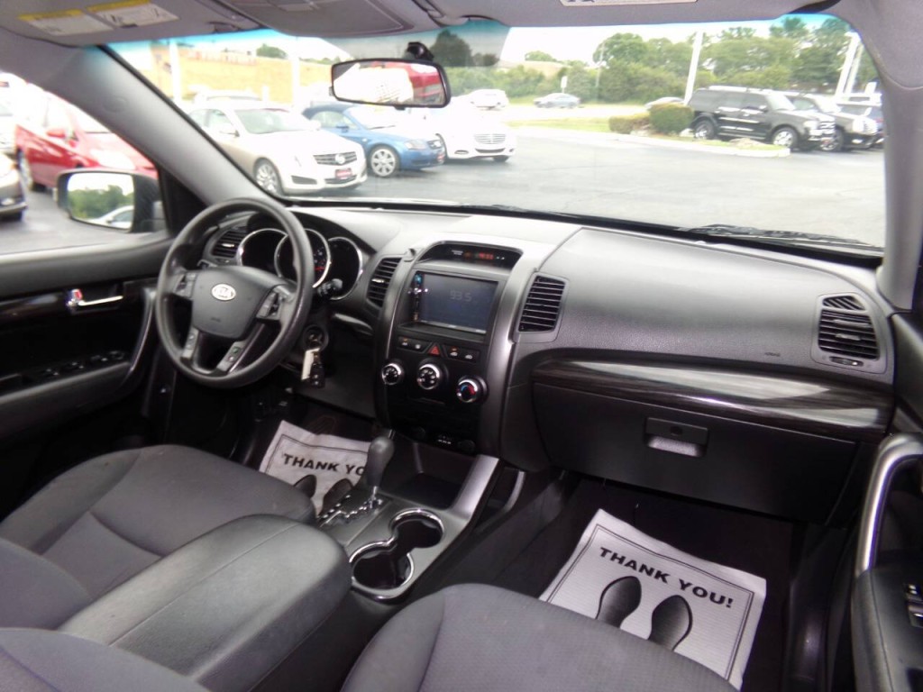 2012 Kia Sorento Image 24