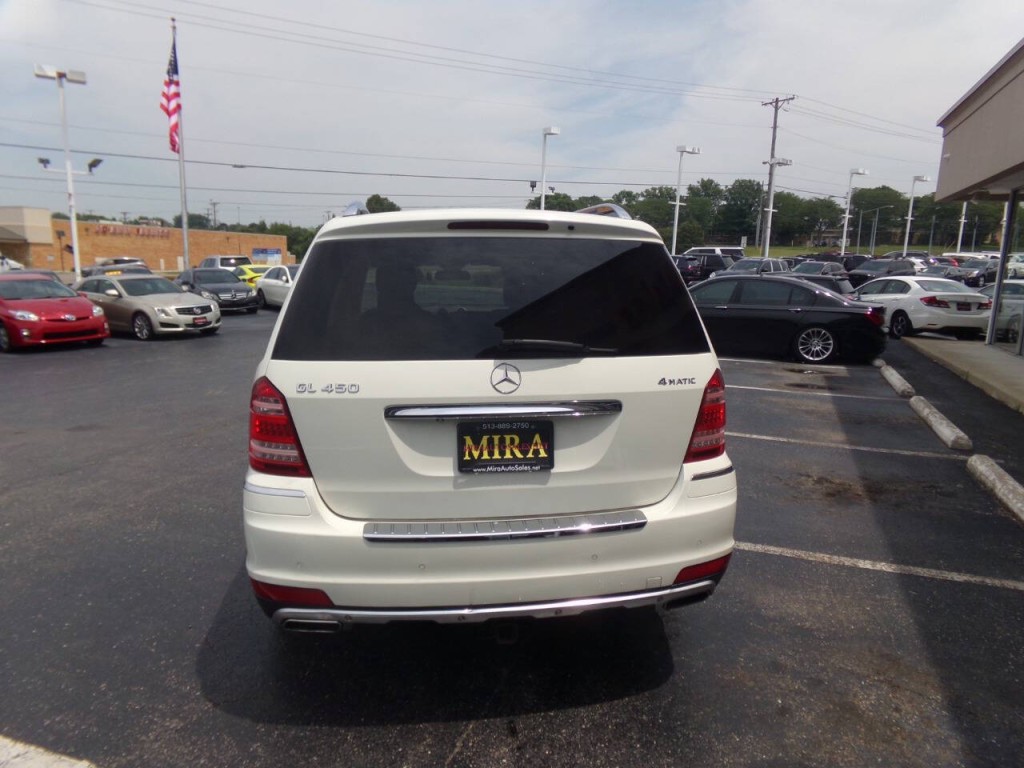 2012 Mercedes-Benz GL-Class Image 3