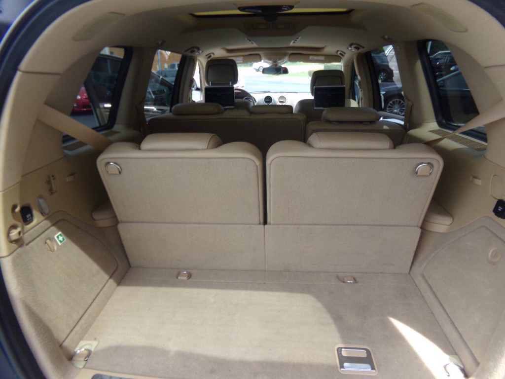 2012 Mercedes-Benz GL-Class Image 24