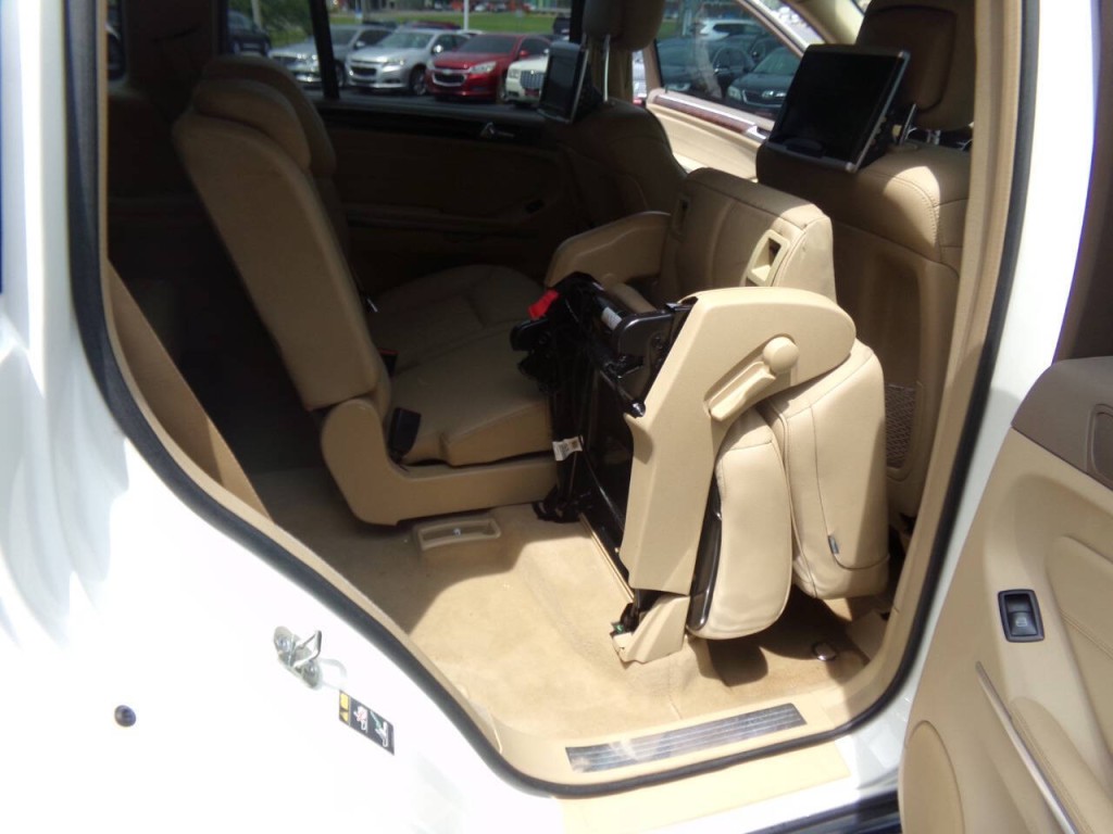 2012 Mercedes-Benz GL-Class Image 35