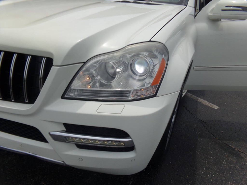 2012 Mercedes-Benz GL-Class Image 42