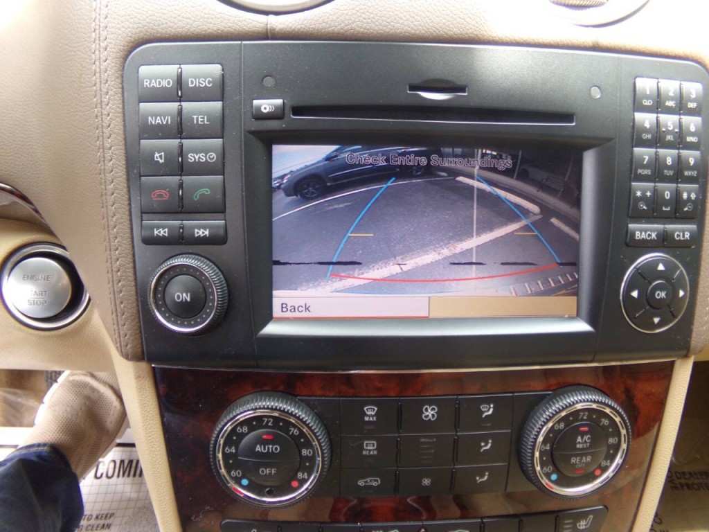 2012 Mercedes-Benz GL-Class Image 48