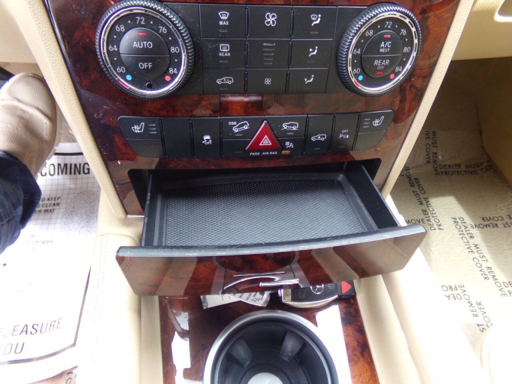 2012 Mercedes-Benz GL-Class Image 53
