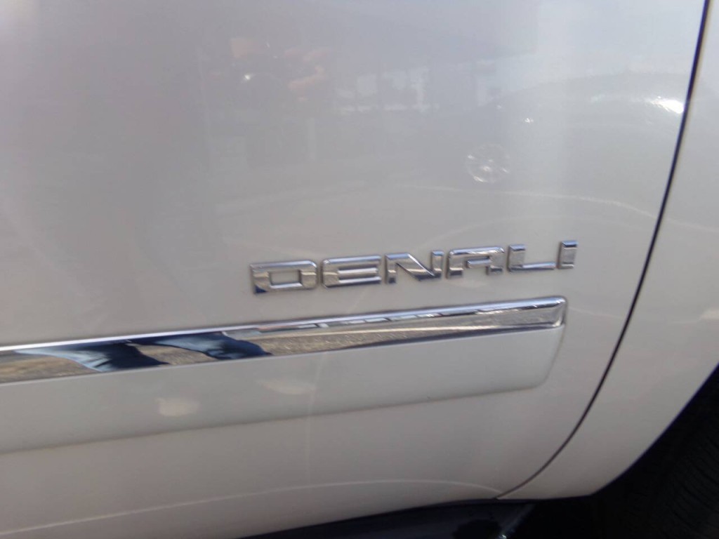 2012 GMC Yukon Image 5