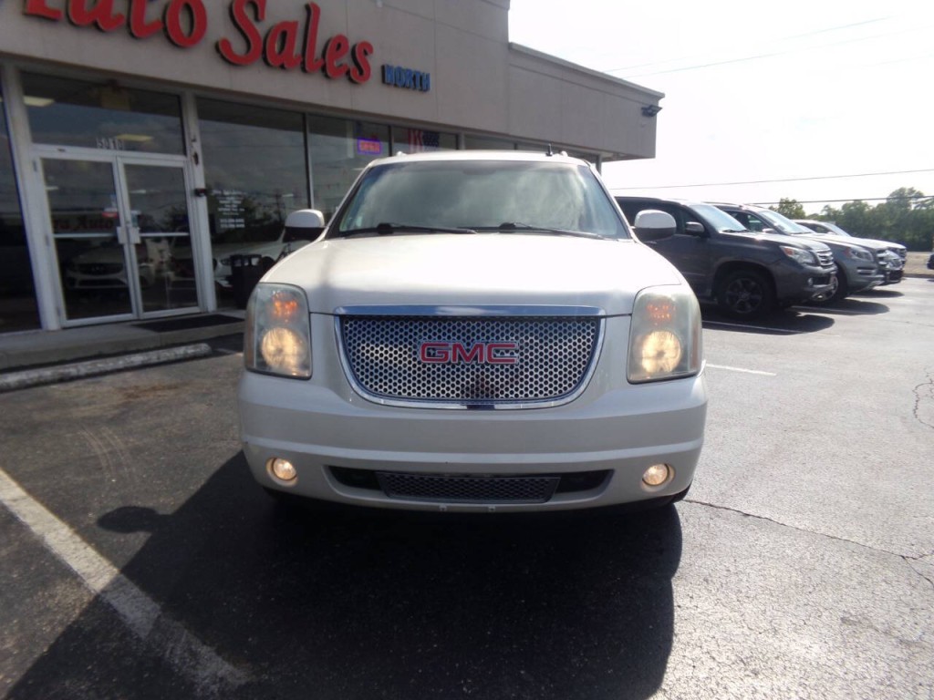 2012 GMC Yukon Image 6