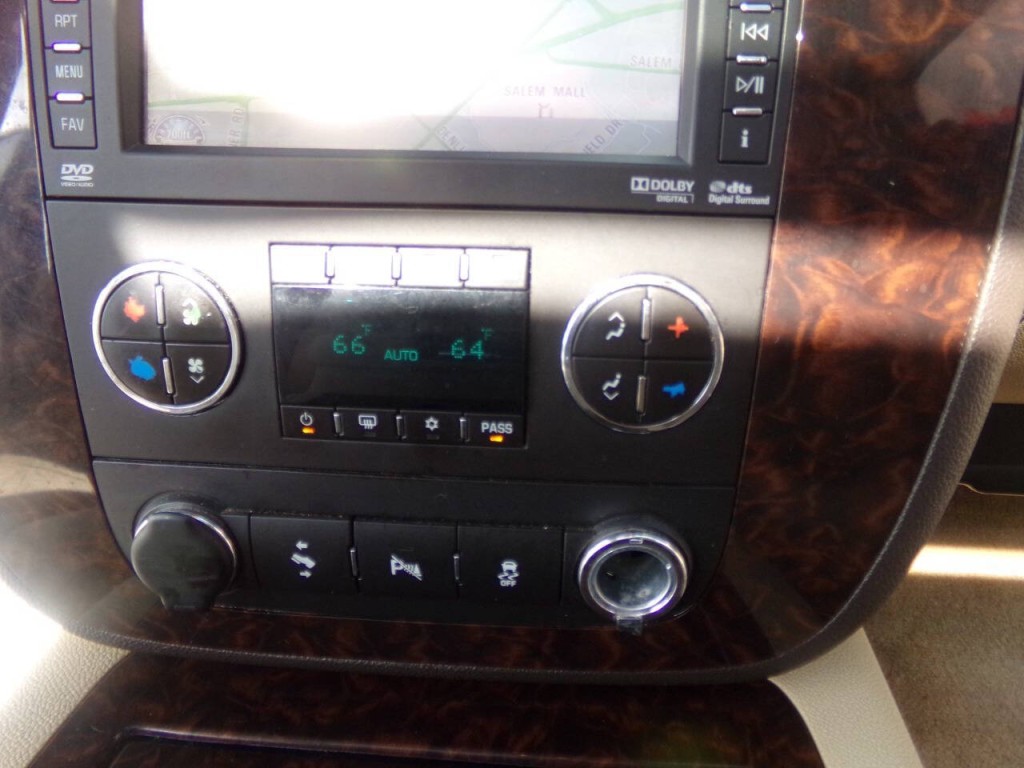 2012 GMC Yukon Image 29