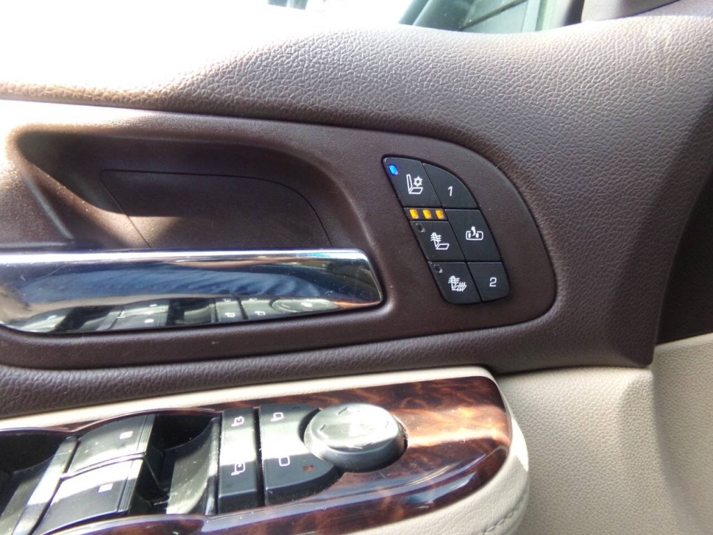 2012 GMC Yukon Image 47