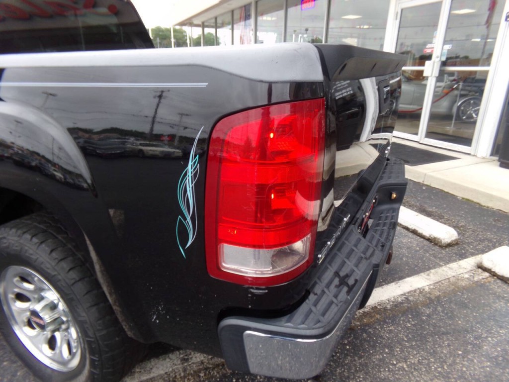 2009 GMC Sierra 1500 Image 13