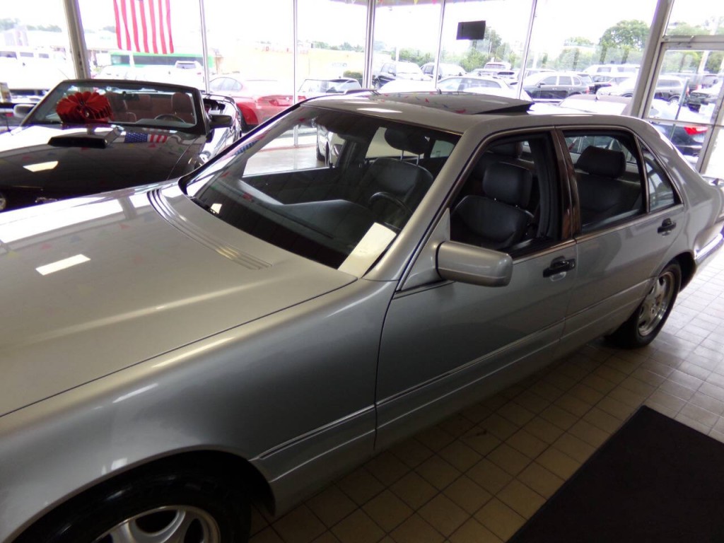 1997 Mercedes-Benz S-Class Image 3