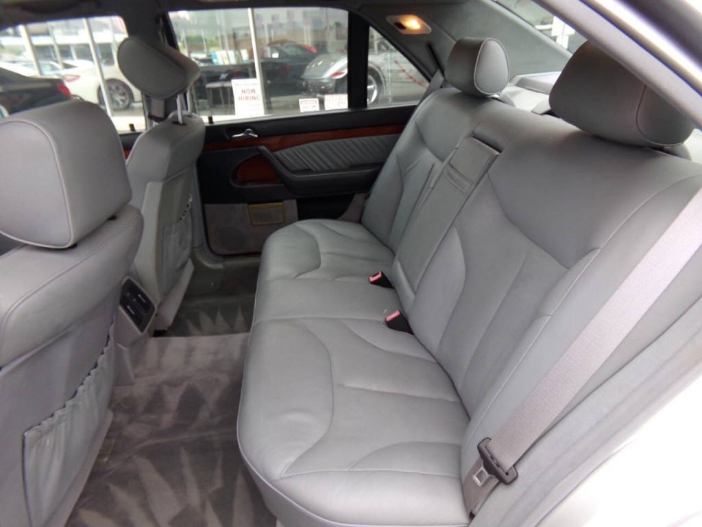 1997 Mercedes-Benz S-Class Image 36
