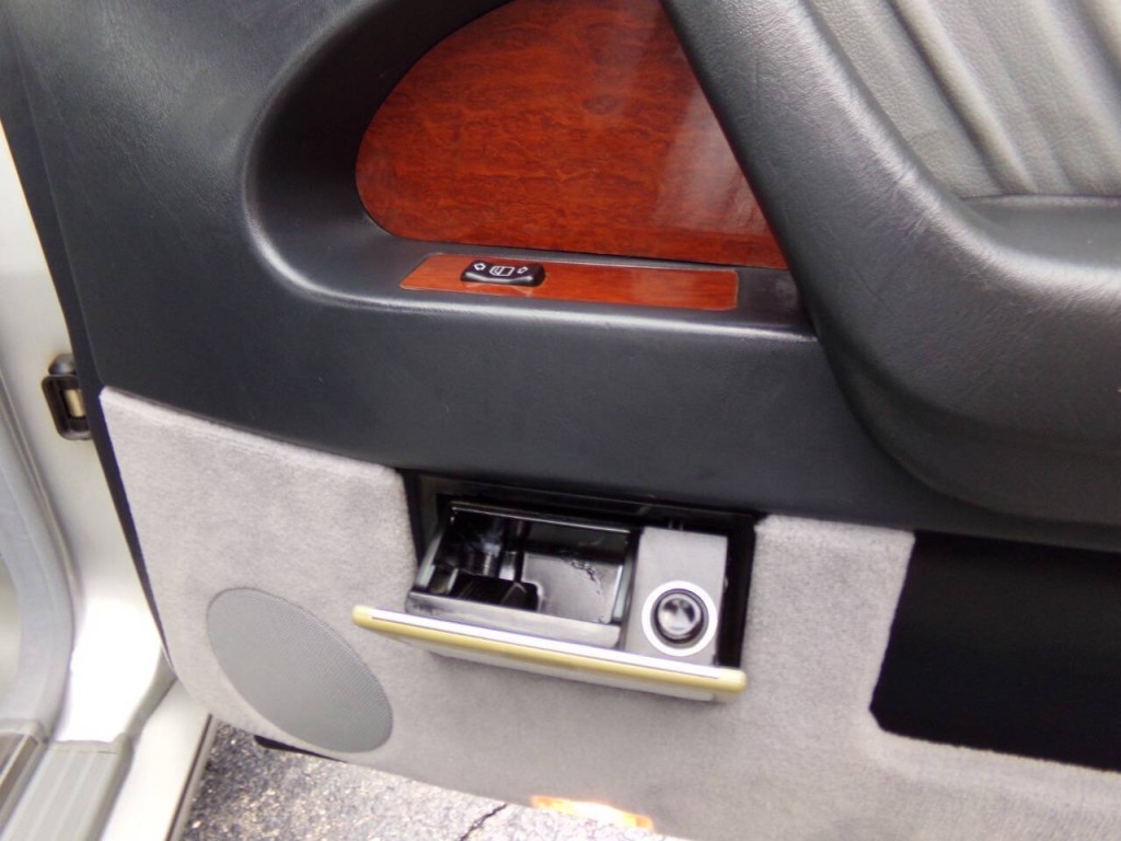 1997 Mercedes-Benz S-Class Image 59