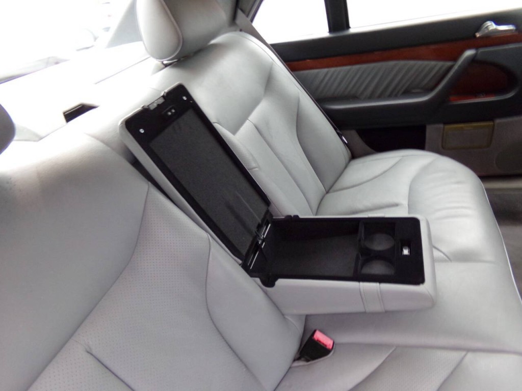 1997 Mercedes-Benz S-Class Image 61