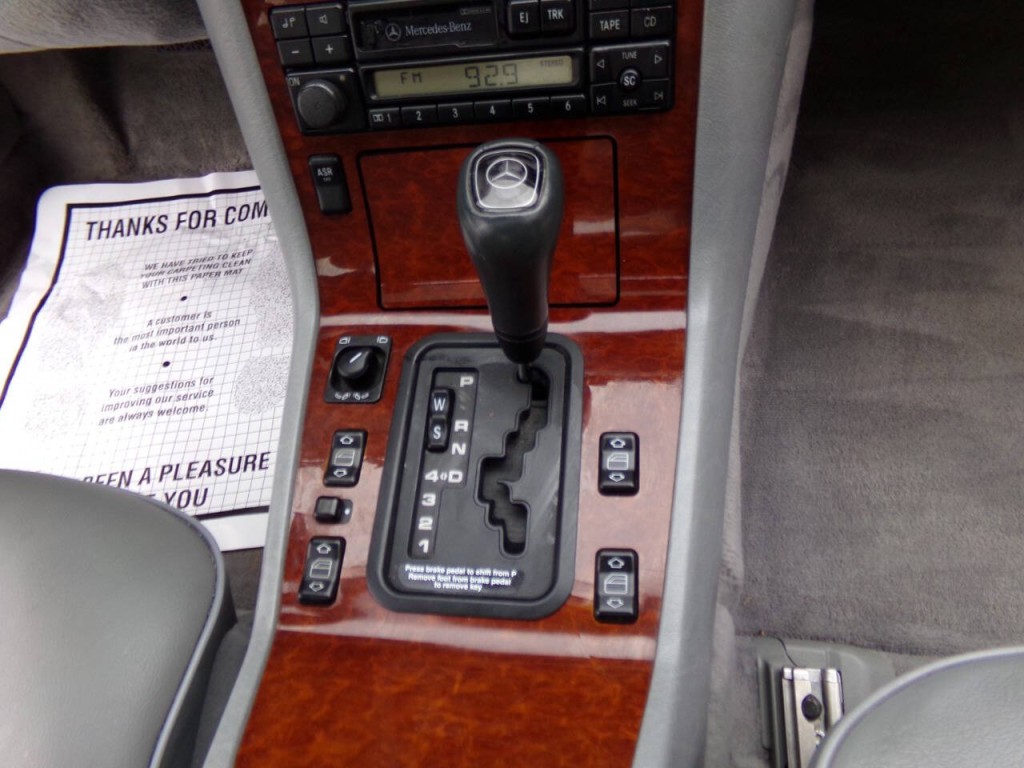 1997 Mercedes-Benz S-Class Image 68