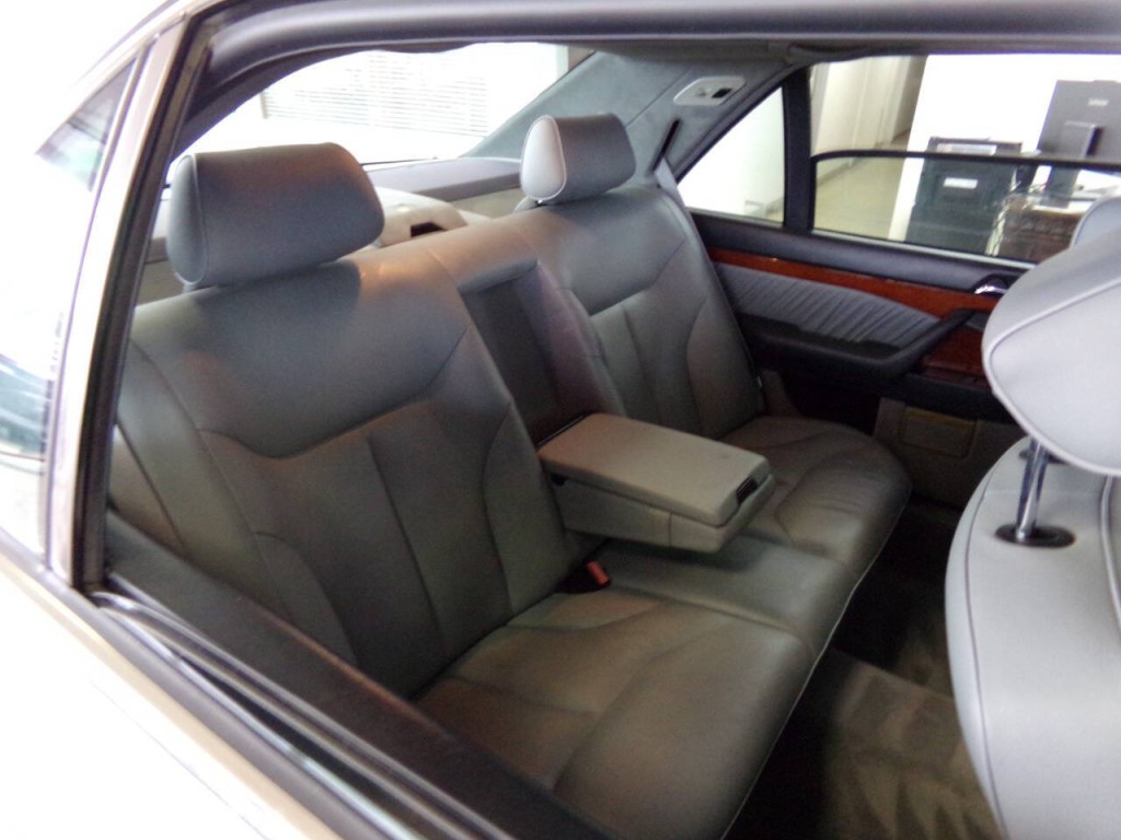 1997 Mercedes-Benz S-Class Image 91