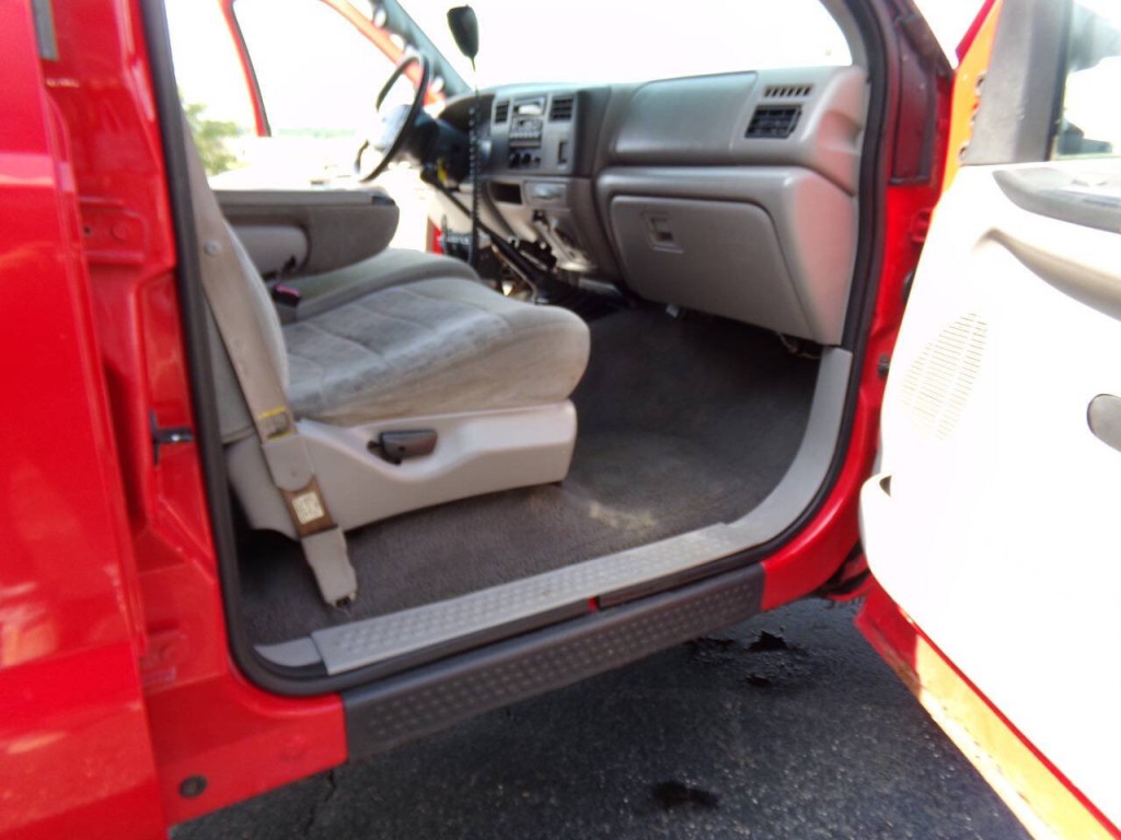 2000 Ford F-350 Image 44