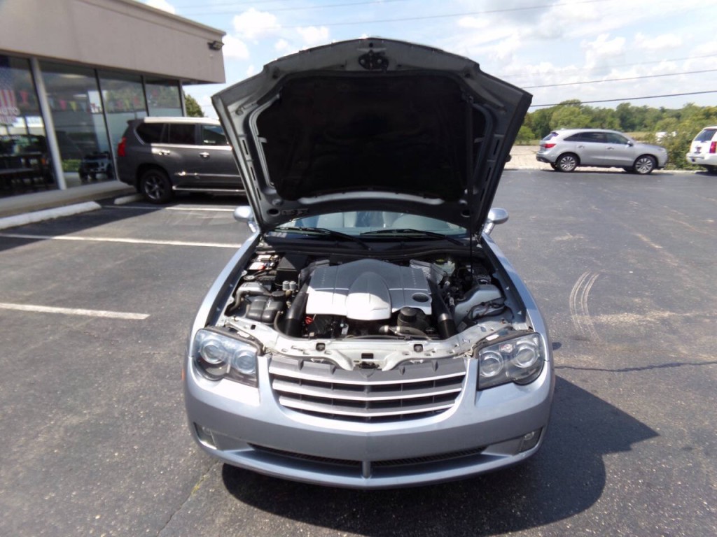 2005 Chrysler Crossfire Image 24