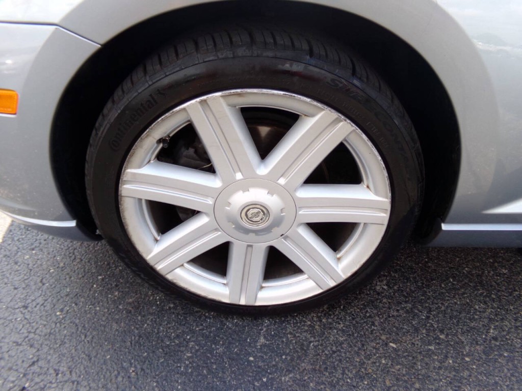 2005 Chrysler Crossfire Image 28