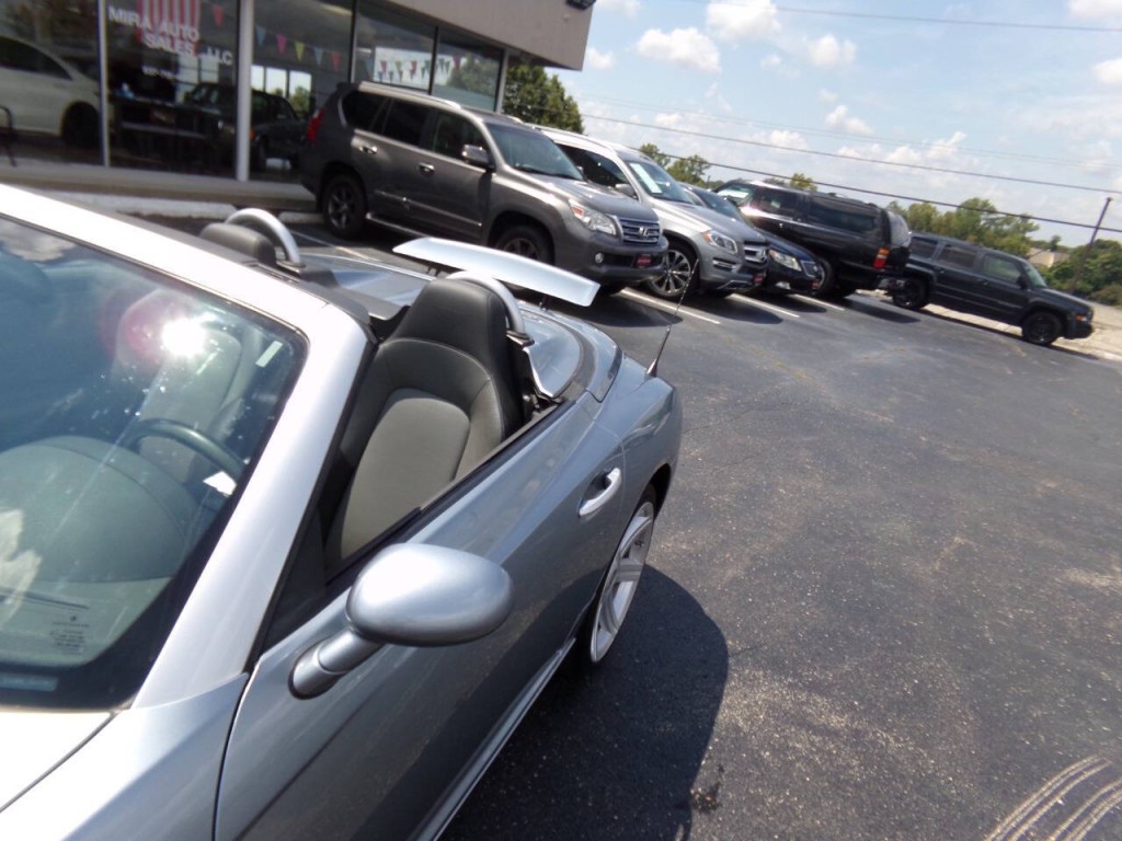 2005 Chrysler Crossfire Image 29