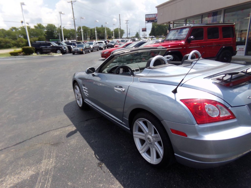 2005 Chrysler Crossfire Image 31