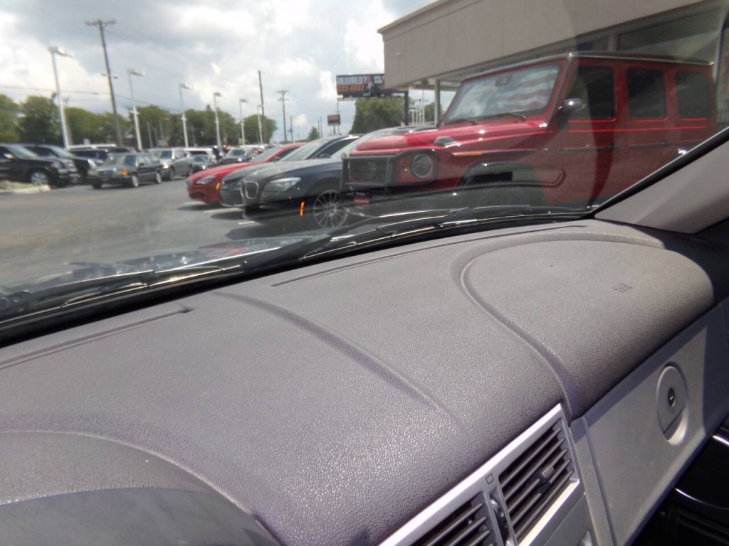 2005 Chrysler Crossfire Image 46