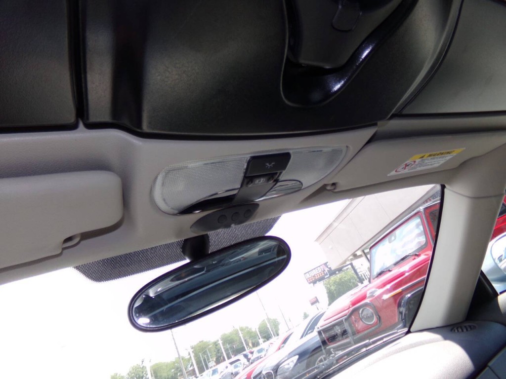 2005 Chrysler Crossfire Image 58
