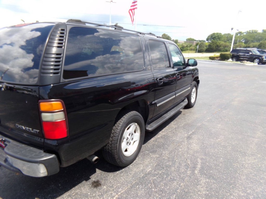 2005 Chevrolet Suburban Image 48