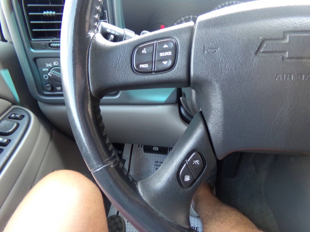 2005 Chevrolet Suburban Image 69