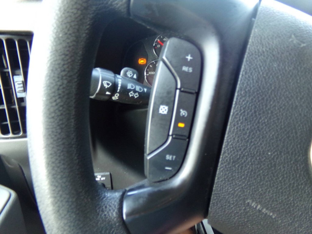 2008 Chevrolet Express Image 58