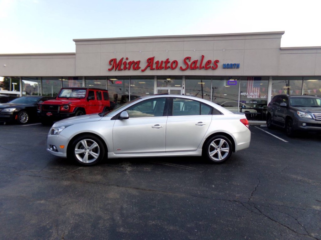 2014 Chevrolet Cruze Image 1