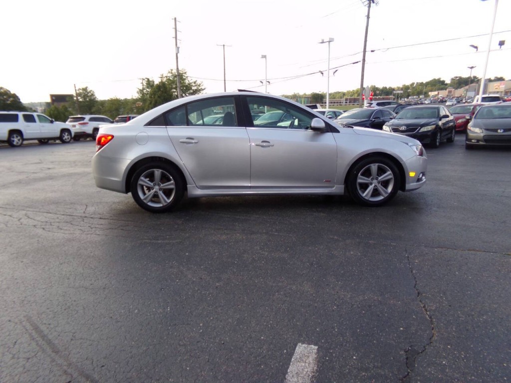 2014 Chevrolet Cruze Image 6
