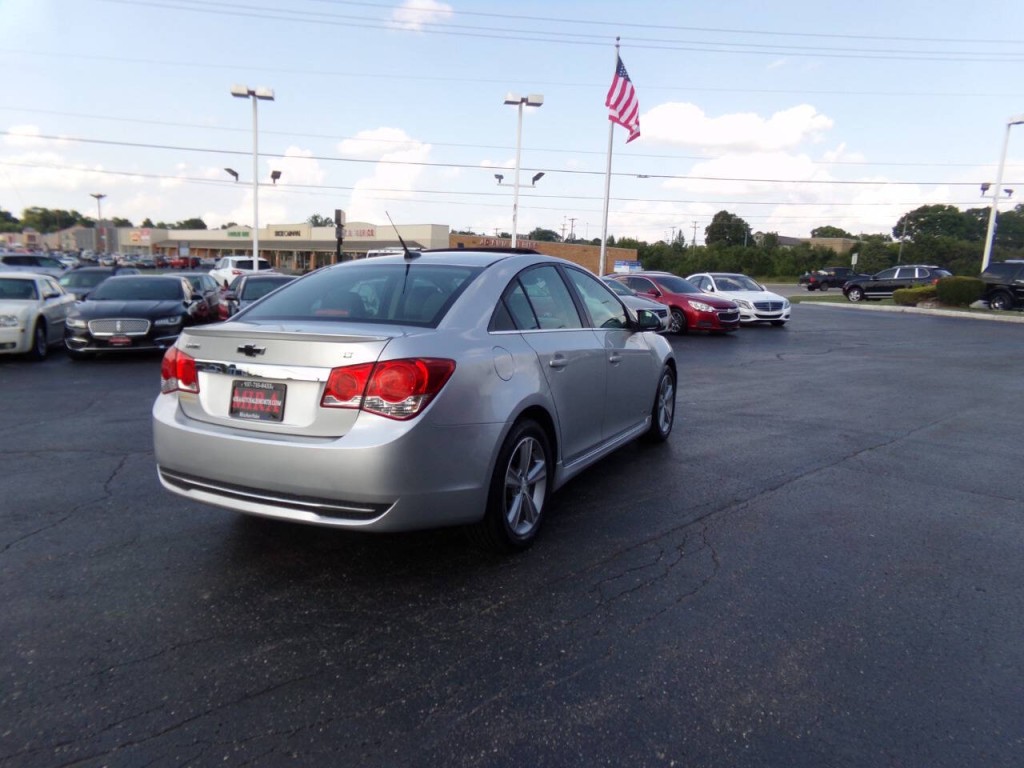 2014 Chevrolet Cruze Image 7