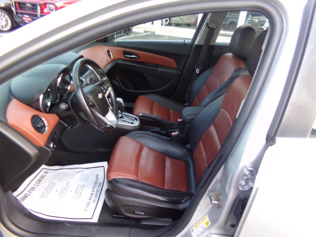 2014 Chevrolet Cruze Image 11