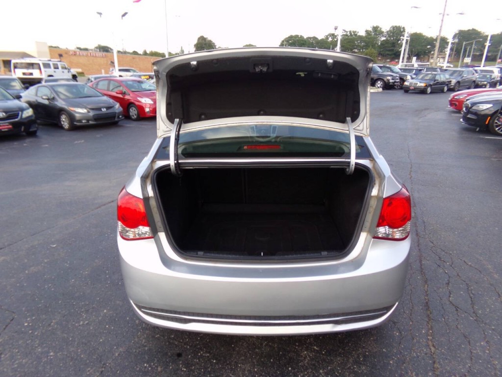 2014 Chevrolet Cruze Image 21