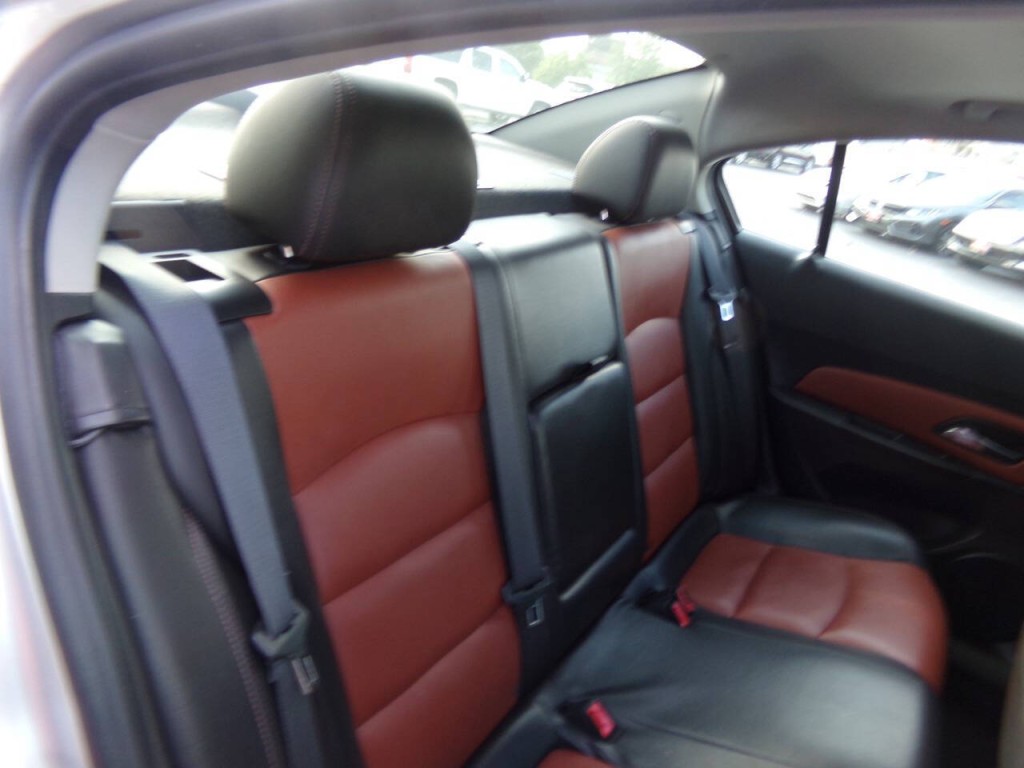 2014 Chevrolet Cruze Image 23